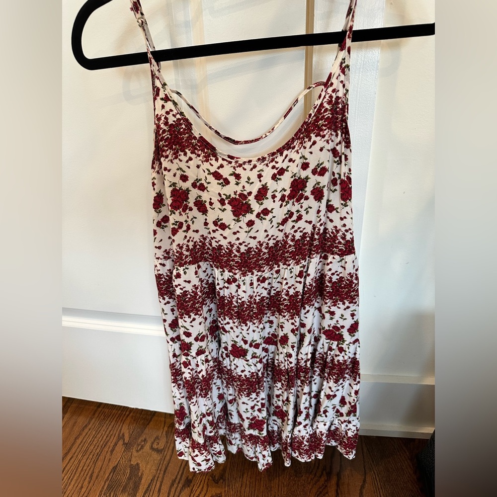 Brandy Melville Sun dress open back